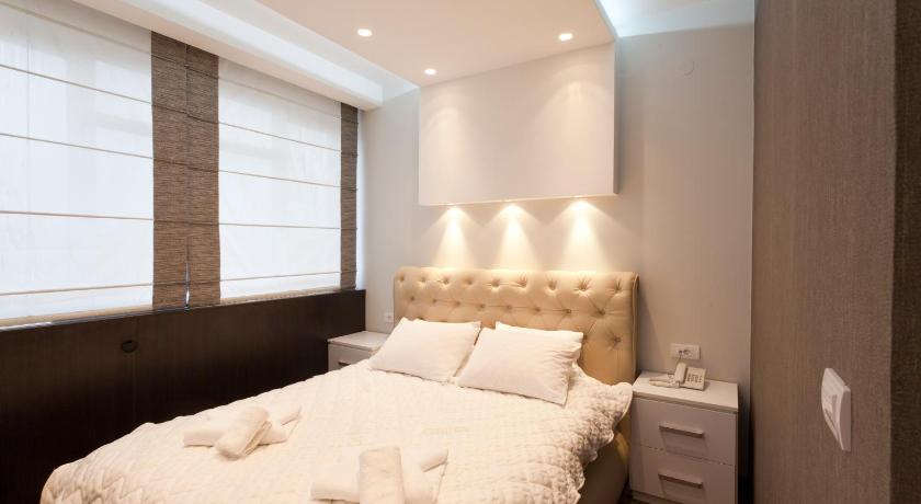 Kovačica Centrum Sobe Rooms Cacak 3-Star Hotel lobby