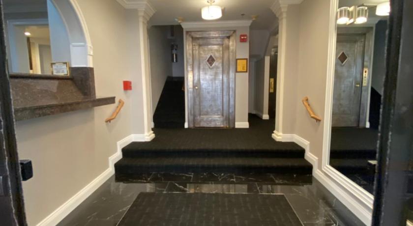 Hotel 31 photo
