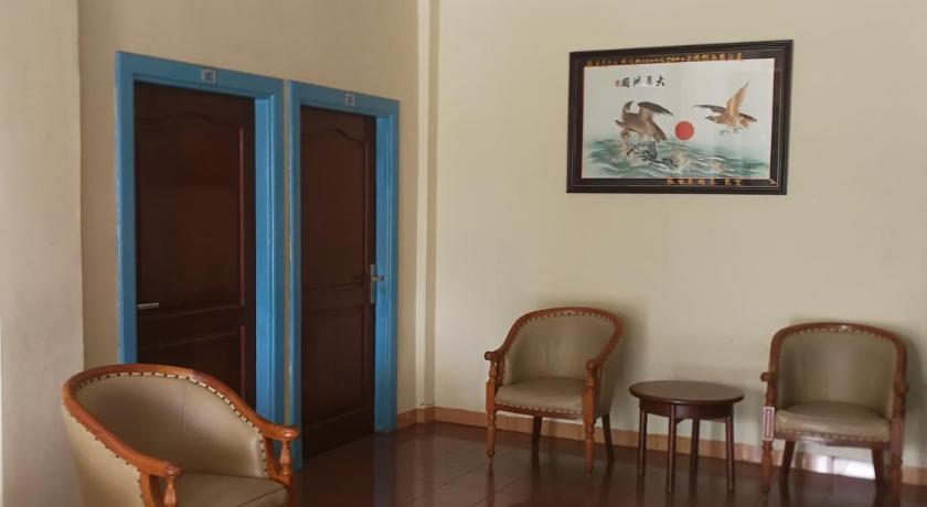 Hotel Mayang Sari 2 photo