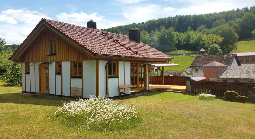 Ferienhaus Am Kauersberg — Hotel in Schweinfurt