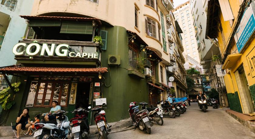 ハノイ The Autumn Homestel ホテル 外観