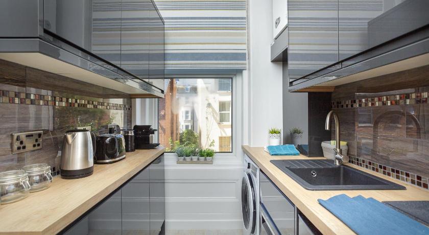 Seabird Apartments - main image