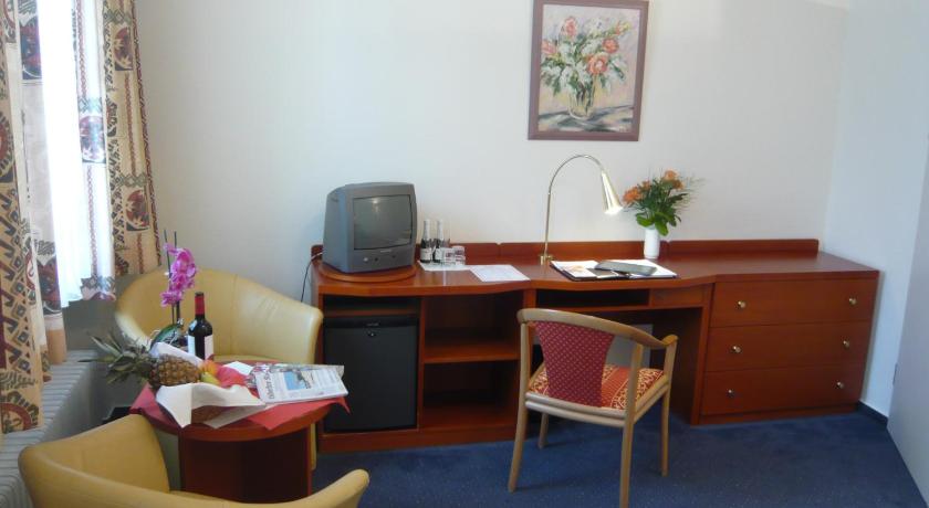 Aura Hotel photo