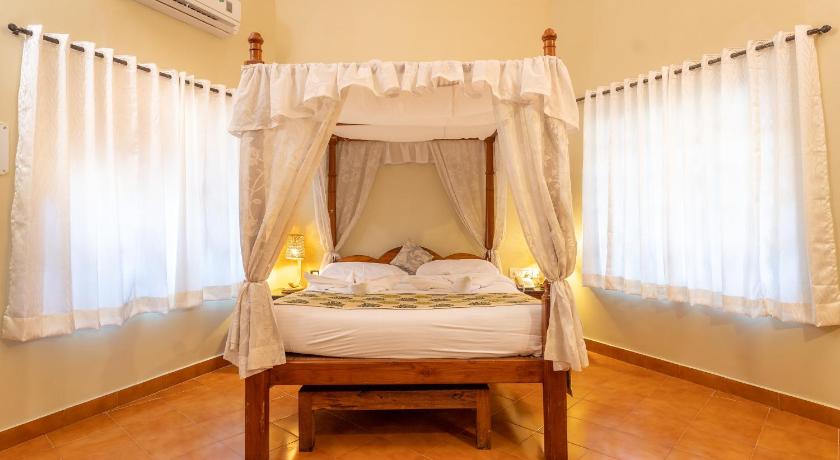 Leoney Resort