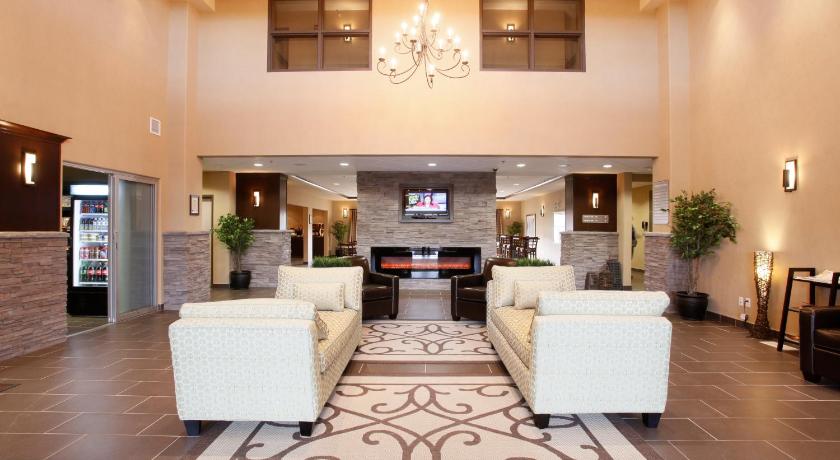 Vegreville Suites photo