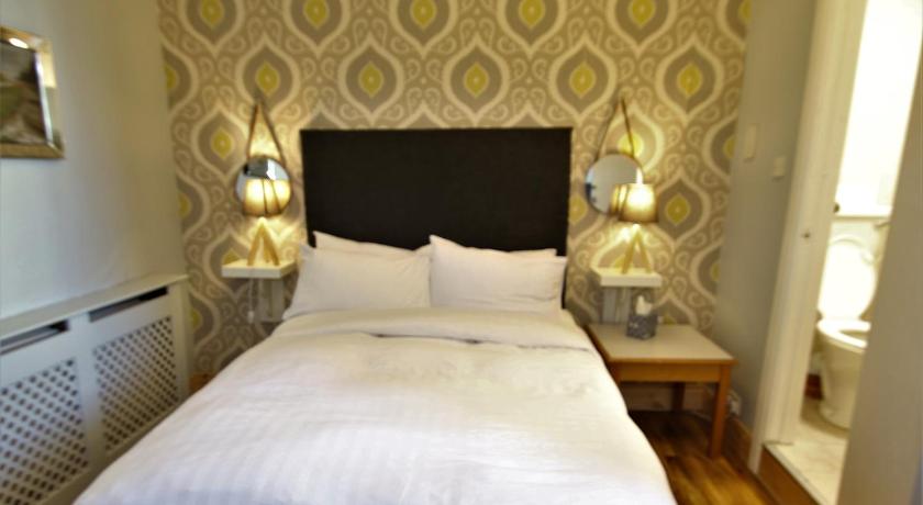 Image of Double Room 6