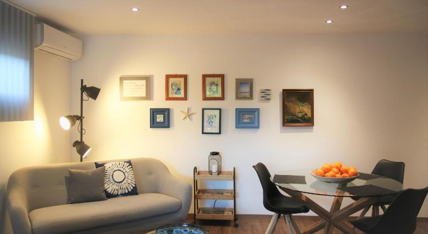 Image of One-Bedroom Apartment with Terrace 13