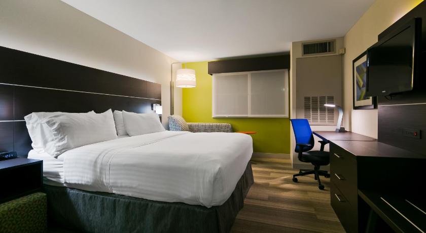 Holiday Inn Express Hotels & Suites Burlington