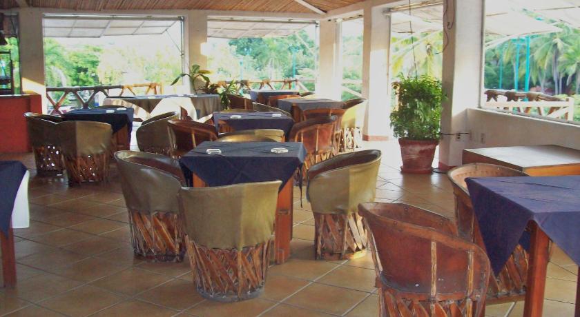 Hotel Suites Ixtapa Plaza