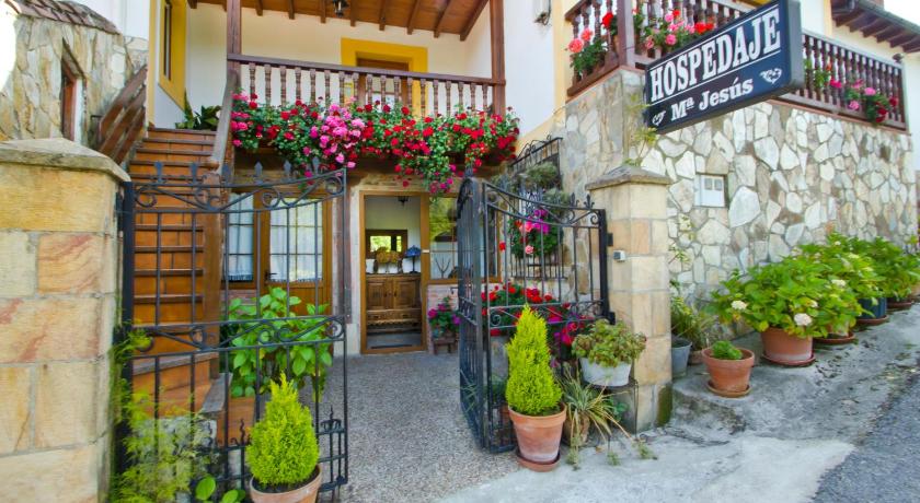 Hospedaje Maria Jesus — Hotel in Santillana del Mar