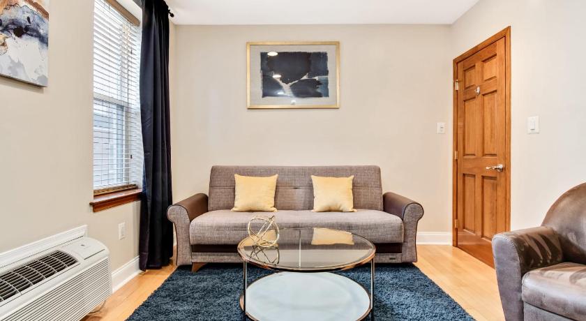 The Dreamers Residence - Convenient 1BD in Center City photo