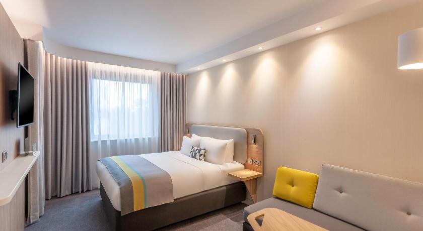 Holiday Inn Express Dublin-Airport