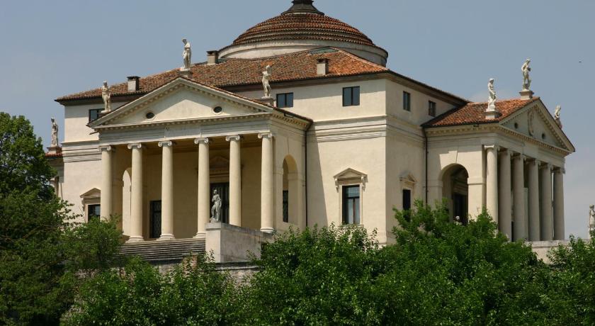 Villa Scalabrini