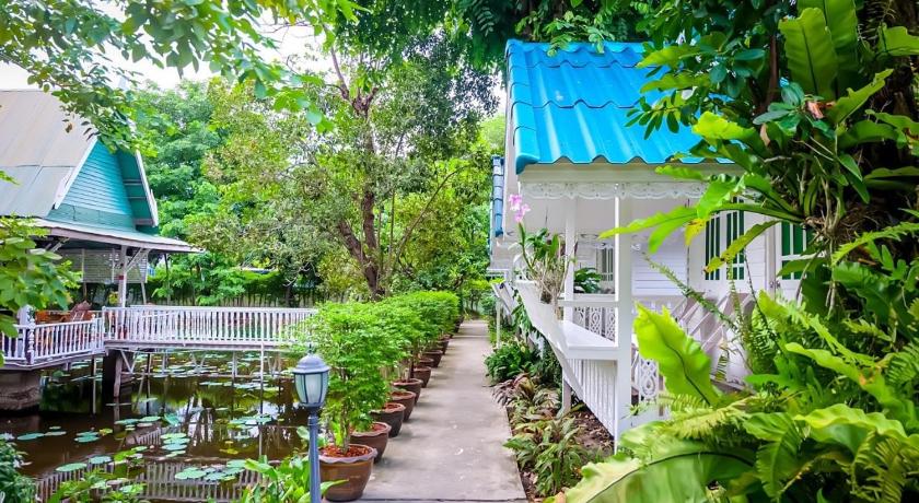 Image of Bungalow - Garden View 5