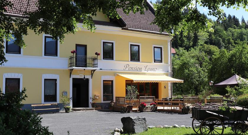 Pension Leano