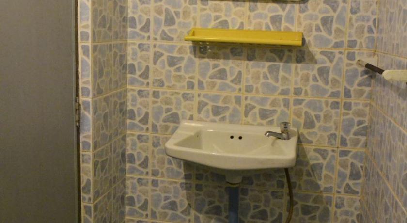 Image of Standard Fan Double Bungalow 10