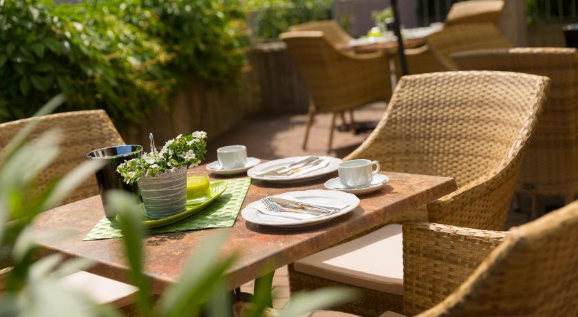 ガルヒング・バイ・ミュンヘン Hotel Hoyacker Hof ホテル プール