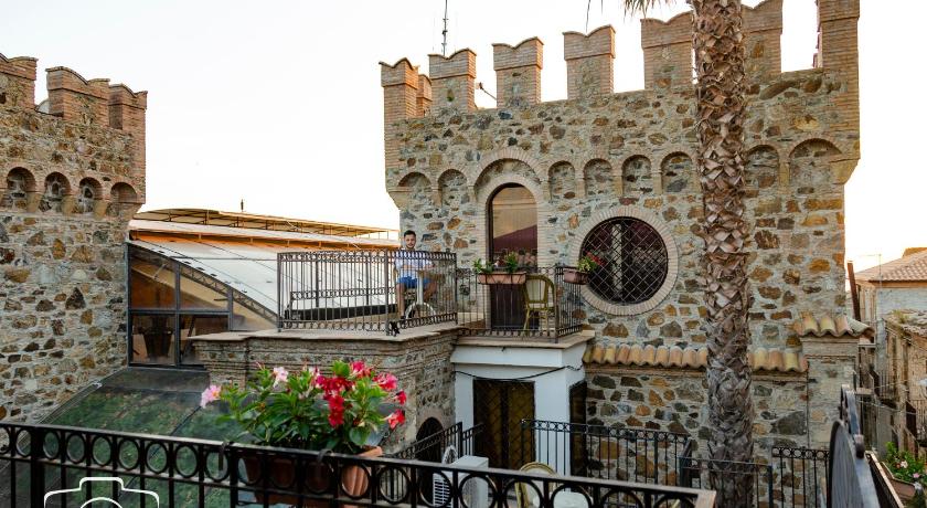 Residenza L'Antico Borgo Hotel