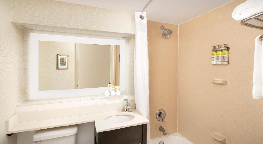 Holiday Inn Express Hotel & Suites Annapolis