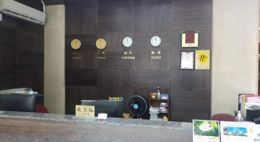 Chuan Fu Hotel - image 40
