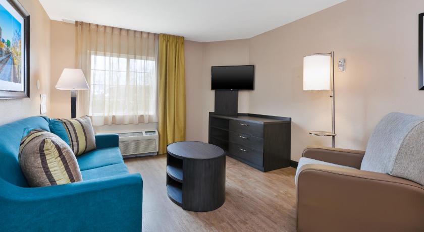 Candlewood Suites Rocky Mount