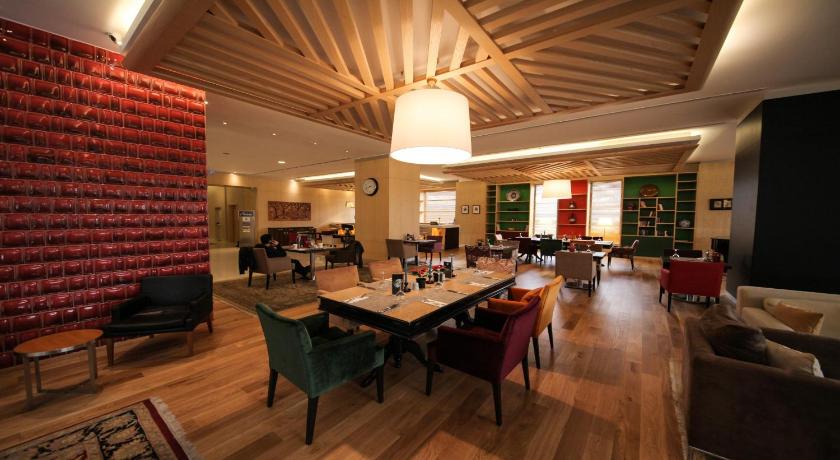 Holiday Inn Istanbul Airport Hotel - image 12