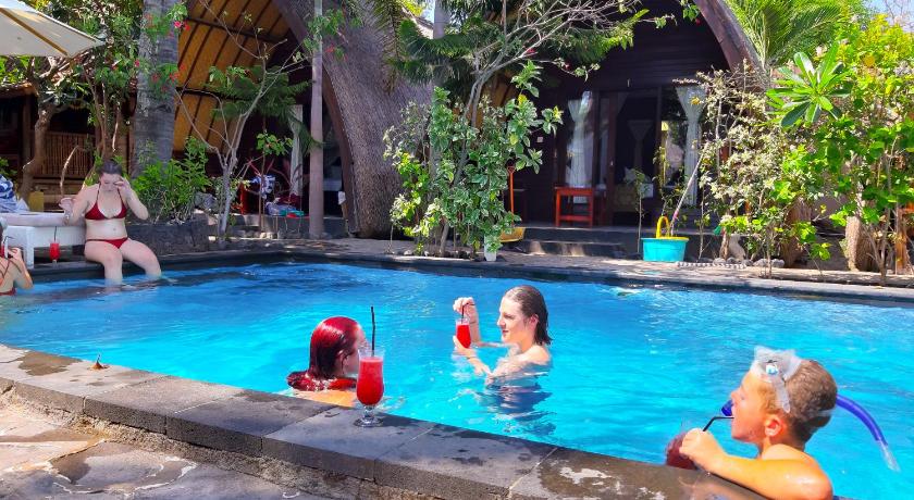 Zipp Bar Restaurant & Bungalows photo
