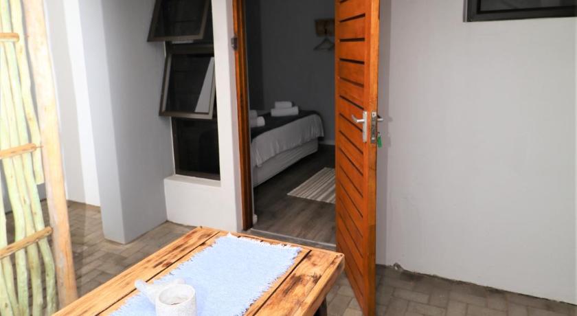 Tiende Laan Bed & Breakfast and Self-Catering photo