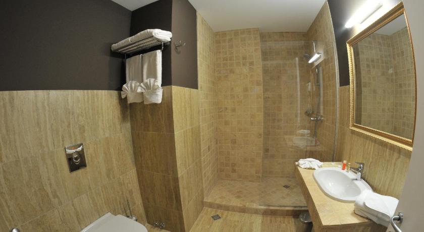 Image of Standard Double Room 2