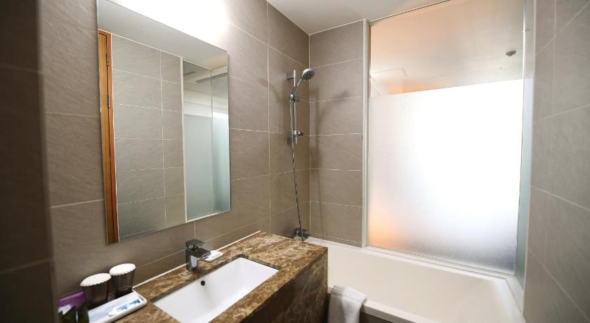 Hotel Laonzena photo