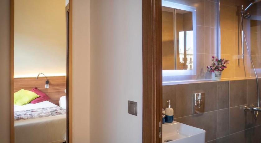 Kétszemélyes saját fürdőszobával (Double with Private Bathroom) fotója 2