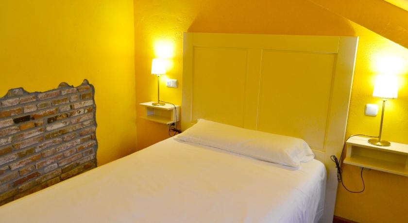 Hotel Alda Via Leon photo