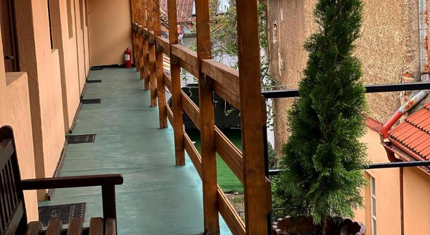 ULLYSSES GUEST HOUSE photo