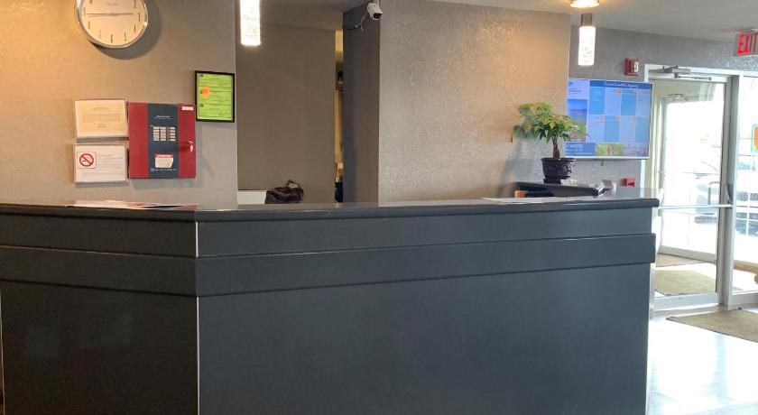 Microtel Inn & Suites by Wyndham Fond Du Lac photo