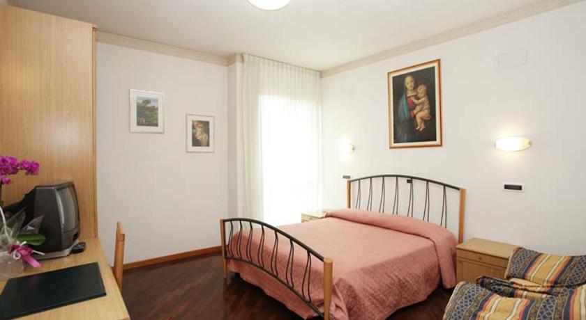 Double or Twin Room, Albergo Bice in Senigallia