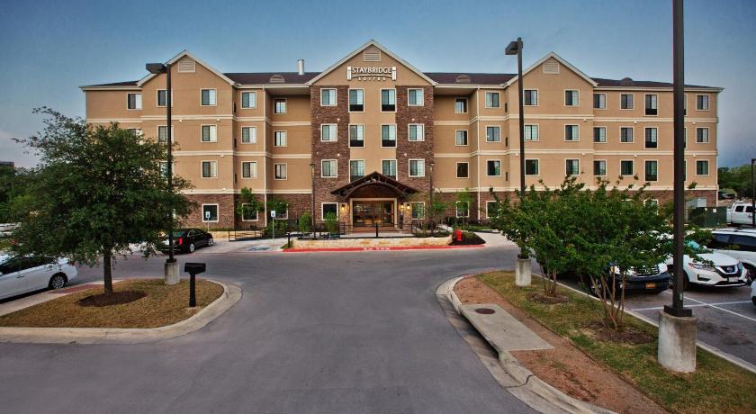 Staybridge Suites Austin South Interstate Hwy 35 photo
