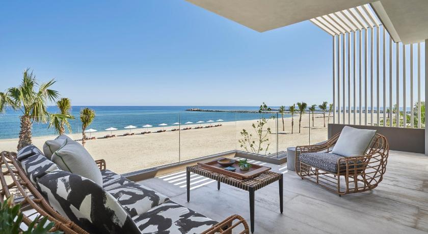 Four Seasons Resort Los Cabos at Costa Palmas