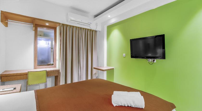 Image of Superior Room 6