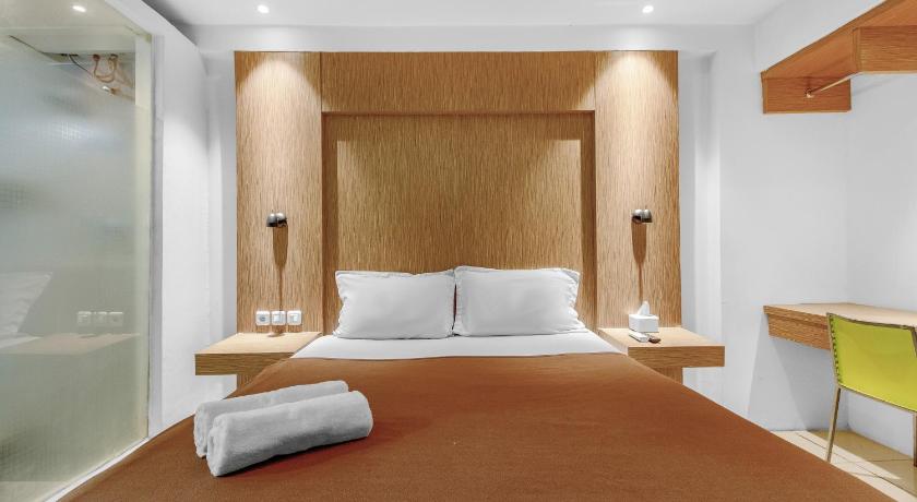 Image of Superior Room 3