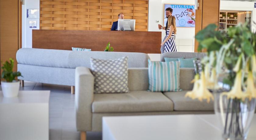 Monsuau Cala D'Or Hotel 4 Sup - Adults Only photo