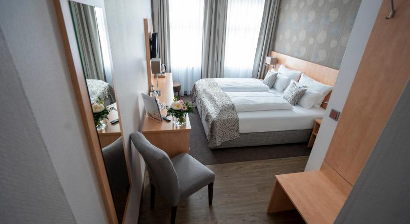 Lüdenscheid Hotel Stadt Ludenscheid 3-Star Hotel room