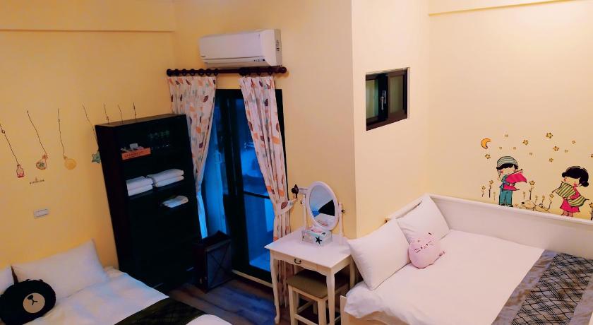 Image of Family Room with Shower 1