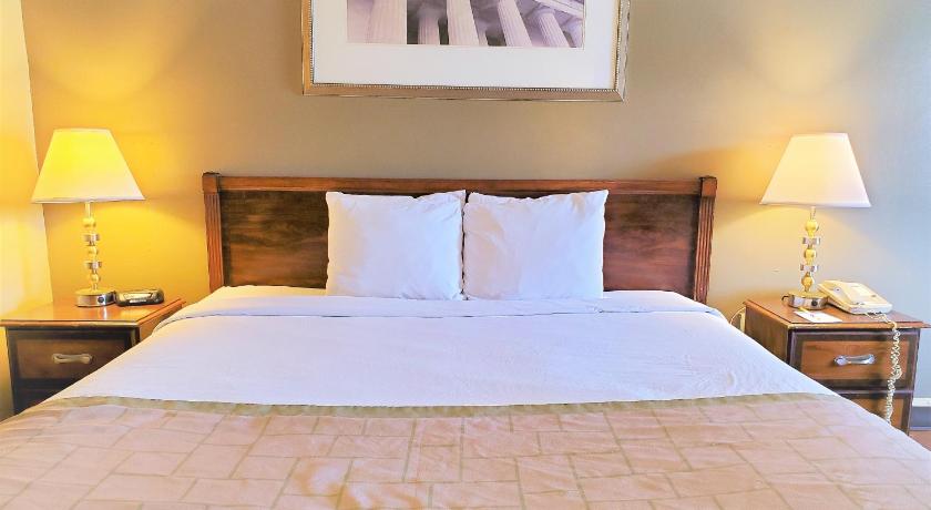Days Inn by Wyndham Towson photo
