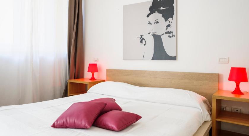 Isola Apartments photo