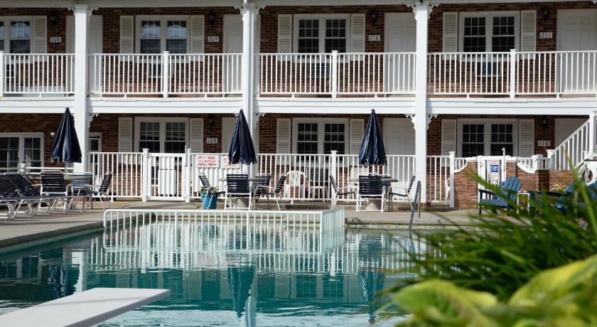 Saratoga Resort photo