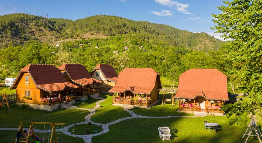 Apartments Milev — Hotel in Mokra Gora