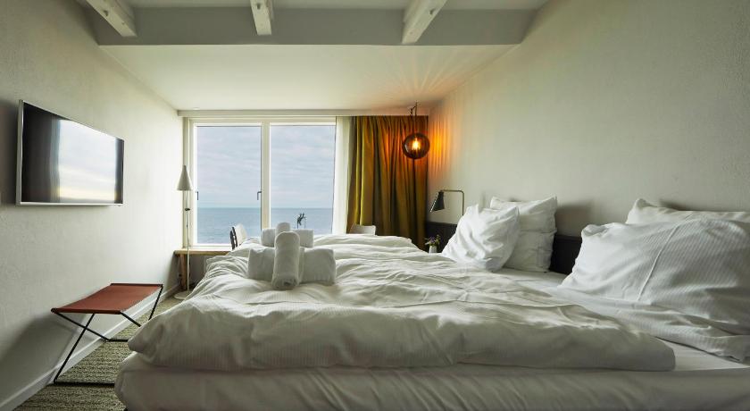 Image of Double Room with Full Sea View 4