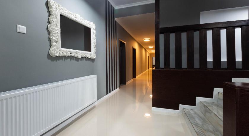 Resita Residence photo