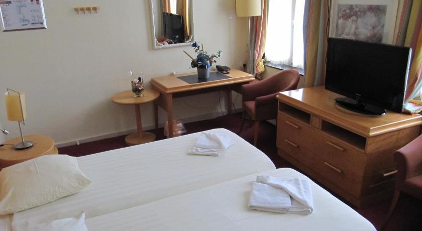Hotel 2000 Valkenburg photo