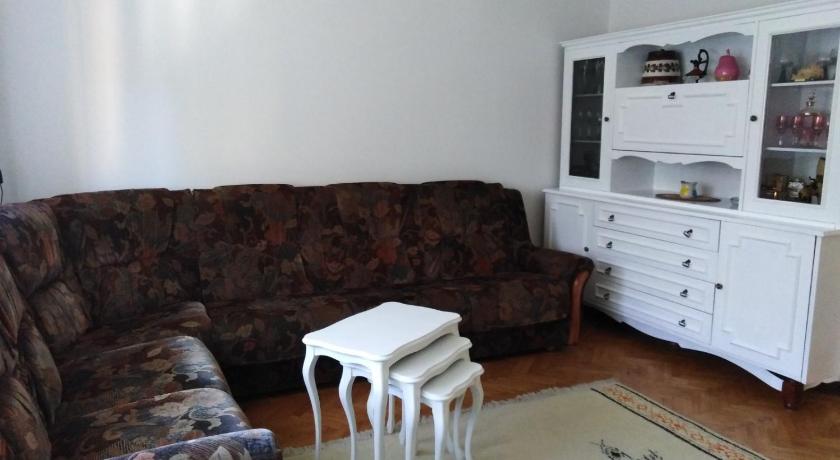 Apartman Tara — Hotel in Vrdnik